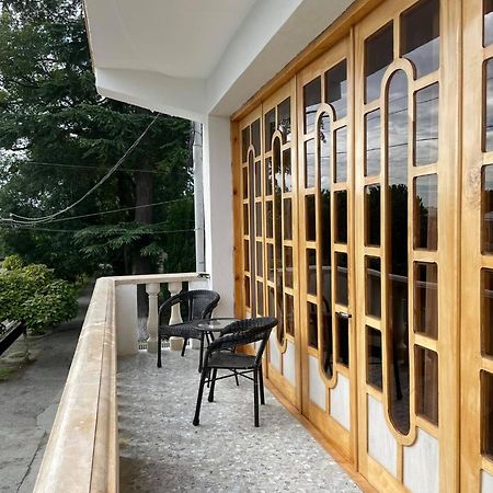 Hotel Shogi Zugdidi Ngoại thất bức ảnh